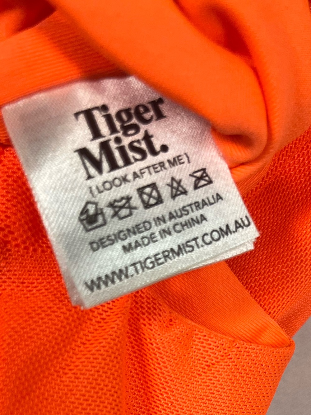 🛍️SALE Tiger mist NWOT Bethany orange cutout mock neck bodycon club wear dress M - Picture 8 of 9
